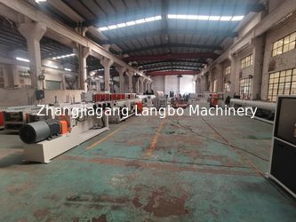 Zhangjiagang Langbo Machinery Co. Ltd. สายการผลิตของโรงงาน