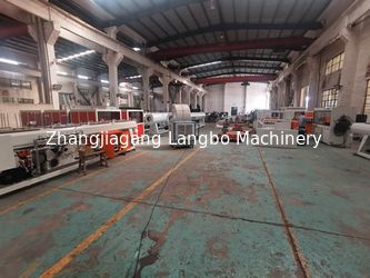 Zhangjiagang Langbo Machinery Co. Ltd. สายการผลิตของโรงงาน