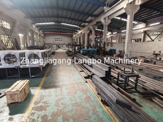 Zhangjiagang Langbo Machinery Co. Ltd. สายการผลิตของโรงงาน