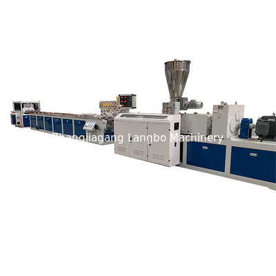เครื่องผลักดันโปรไฟล์พลาสติกความเร็วสูง สําหรับ PVC