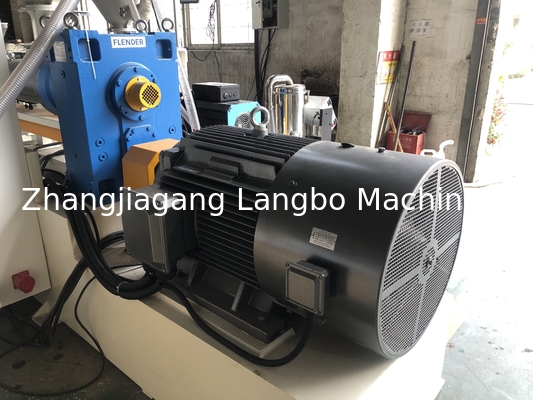จําหน่ายขนาดใหญ่ 630 มม HDPE กล่อง Extrusion Machine Line