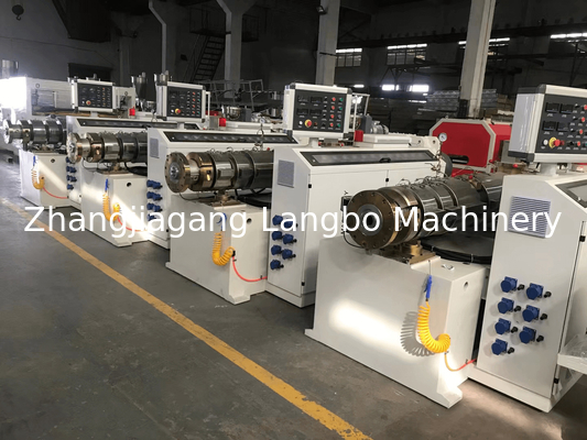55KWConical Twin Screw Plastic Extruder 80/156 ความจุสูง