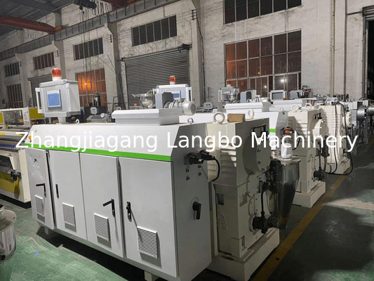 55KWConical Twin Screw Plastic Extruder 80/156 ความจุสูง