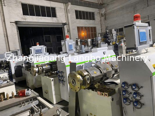 55KWConical Twin Screw Plastic Extruder 80/156 ความจุสูง