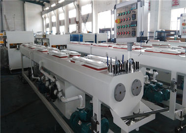เครื่องรีดท่อความจุสูงเครื่องผลิตท่อพีวีซีเส้นคู่
