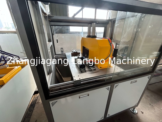 Co Outdoor Wpc Extrusion Line With 3D Embossing สายการผลักดัน Wpc ภายนอกที่มีการพิมพ์ 3 มิติ