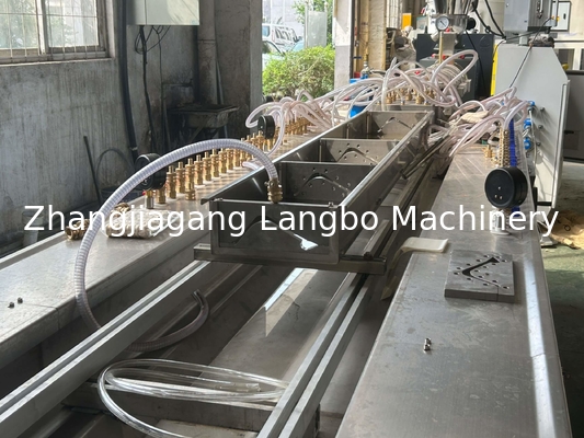 สายการผลิตเครื่องผลิตพลาสติกโคนิค Twin Screw Extruder PVC Profile