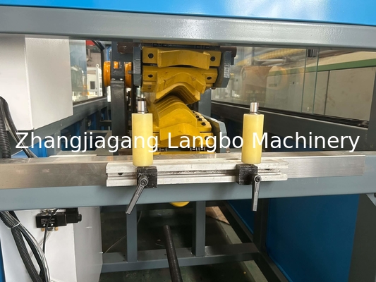 สายการผลิตเครื่องผลิตพลาสติกโคนิค Twin Screw Extruder PVC Profile