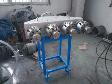 สายรัดท่อพีวีซีสี่เส้นสายไฟฟ้าแรงสูง 55 / 37KW
