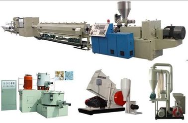 ท่อพีวีซี Extrusion Line สกรูคู่ 220 - 415V แรงดันไฟฟ้าขาเข้า