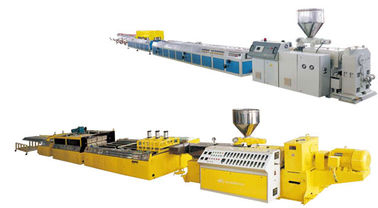 WPC Celuka / พีวีซีโฟมคณะกรรมการเครื่อง, 400kg / H เครื่องส่งออก Extruder พีวีซี