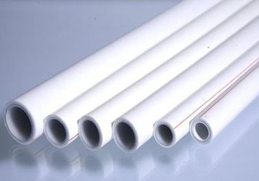 PE / PPR สายการผลิต Extrusion สำหรับน้ำร้อนการออกแบบสกรูเดี่ยว