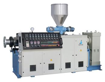 สายการผลิต Extrusion ท่อพลาสติกประหยัดพลังงาน Extruders สกรู Twin เงื่อนไขใหม่