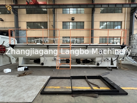 400-710 มม PVC ท่อสาย extrusion กับ 92/188 110KW มอเตอร์