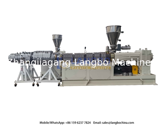 800-1200mm เครื่องทําท่อ PVC กว้างสามชั้น เครื่องผลิตท่อระบายน้ําพลาสติก