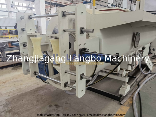800-1200mm เครื่องทําท่อ PVC กว้างสามชั้น เครื่องผลิตท่อระบายน้ําพลาสติก