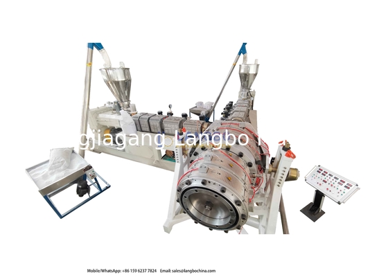 800-1200mm เครื่องทําท่อ PVC กว้างสามชั้น เครื่องผลิตท่อระบายน้ําพลาสติก