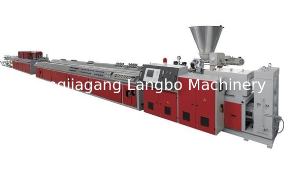 เครื่อง WPC ไม้พลาสติก คอมพอสิต decking ห้องแข็ง deck flooring โพสต์ โปรไฟล์คอมพอสิต Rail Extrusion Production Line