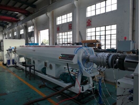 OR SCHNIDER เครื่องทําสาย extrusion PVC ผงติดต่อพลาสติกสําหรับท่อประปา