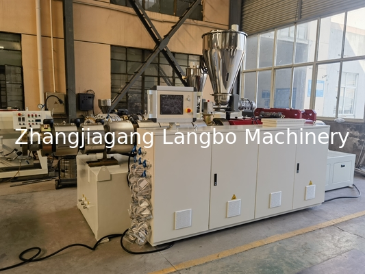 UPVC Window Door Frame Making Machine WPC PVC Profile Extrusion Line AC Motor พลาสติกเอ็กซ์ทรูเดอร์ การก่อสร้าง พลาสติก PVC / UPVC โปรไฟล์ผนัง
