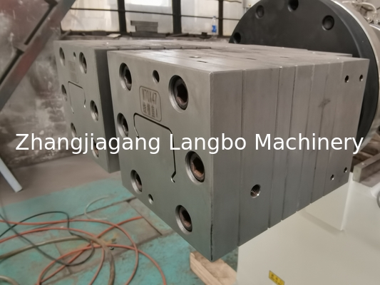 พลาสติก Double Twin Screw Extruder U PVC Window Door Wall Ceiling Panel Cable Wire Trunking Profile การผลิตโปรไฟล์ extrusion เครื่องผลิตพลาสติก