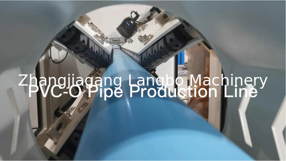 75mm ~ 630mm พลาสติก PVC-O ท่อ เครื่อง extruder กว้าง Pvco O-PVC สายการผลิตท่อ