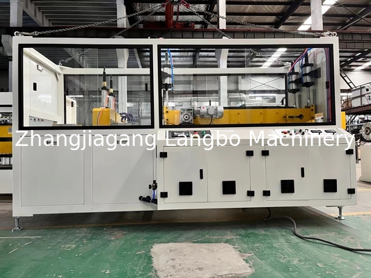 SIEMENS OR SCHNIDER เครื่องทําสาย extrusion PVC ผงติดต่อพลาสติกสําหรับท่อประปา