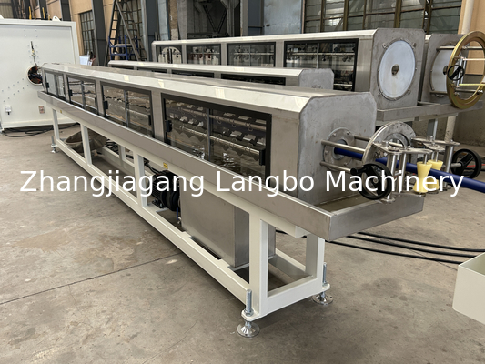 เครื่องผลิตพลาสติก PPR กล่องน้ํา extrusion การผลิต