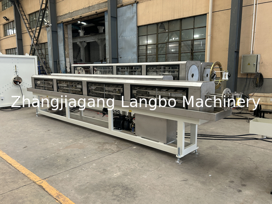 พลาสติก PPR โครงสร้างคู่ ขุมผนังสไพร่ล่อล่อระบายน้ํา ถังท่อ corrugated Extrusion โรงงานผลิต