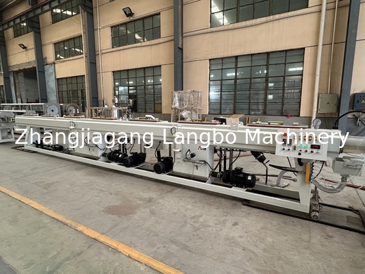 พลาสติก Single Screw Extruder Double Three Triple Layer PPR การชลประทาน การจัดหาน้ํา พลังงาน ก๊าซ ท่อท่อท่อ