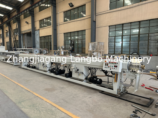 เครื่องทําท่อ PPR สายการผลิตท่อ PPR สายการผลิตท่อ 20-110 มม.