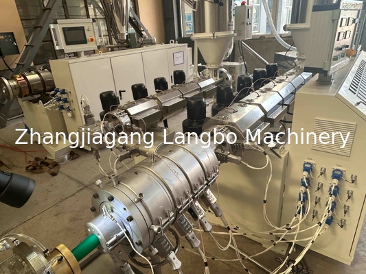 สายการผลิตท่อประปาพลาสติก PPR อัตโนมัติ ขนาด 20-63 มม. เครื่องอัดรีดท่อสำหรับท่อน้ำร้อน อุปกรณ์เครื่องอัดรีดท่อ PPR แบบสกรูเดี่ยว