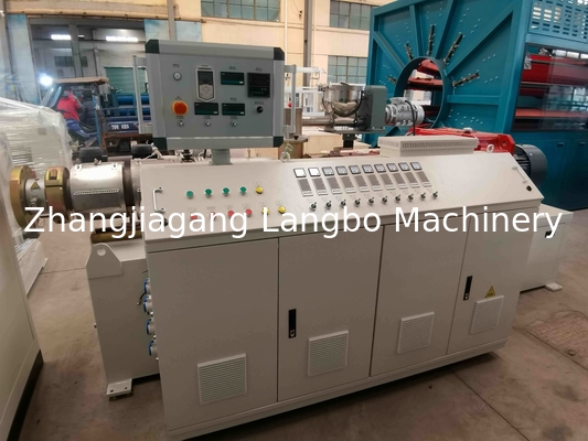 พลาสติก PVC ท่อสายการผลิตท่อน้ําฝน เครื่องทํา extrusion