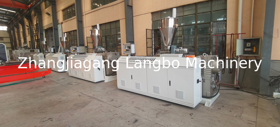 สายการอัดรีดอัตโนมัติ – เครื่องทำท่อ/ท่อพลาสติก PVC สำหรับท่อทางการแพทย์ ห้องปฏิบัติการ การลำเลียงในอุตสาหกรรม และท่อชลประทาน