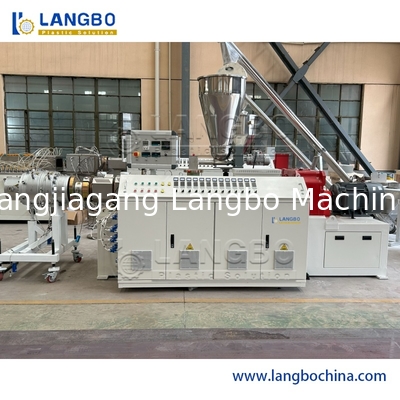 เครื่องผลิตท่อพลาสติก ท่อ PVC สายการผลิตการอัดขึ้นรูป