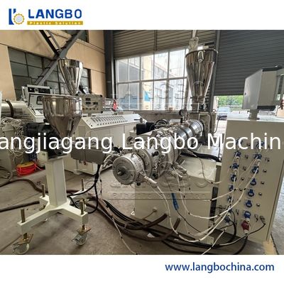 เครื่องอัดรีดสกรูคู่ PVC อัตโนมัติ