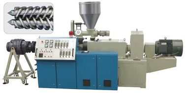 สกรูเดี่ยว Extruder พลาสติก 150 - 1500KG / H ความเร็วสำหรับท่อระบายน้ำ PE