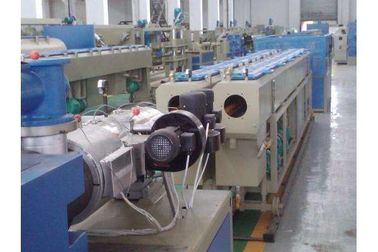 เครื่องอัดรีดเกลียว Twin Twin แบบเต็มรูปแบบ, สายการผลิตท่อพีวีซีด้วย Siemens Motor