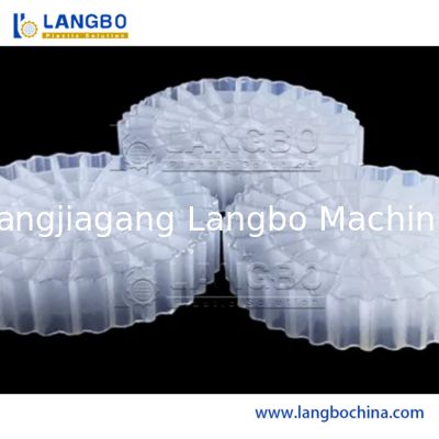 เครื่องจักรผลิตสายการผลิตอุปกรณ์การอัดขึ้นรูปตัวพาไบโอฟิล์ม Plastic MBBR Biochip