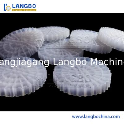 เครื่องจักรผลิตสายการผลิตอุปกรณ์การอัดขึ้นรูปตัวพาไบโอฟิล์ม Plastic MBBR Biochip
