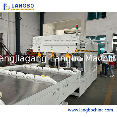 เครื่องเป่าท่อพีวีซีพีวีซี / เครื่องเจาะท่อด้วยเครื่องให้อาหาร DTC Spiral