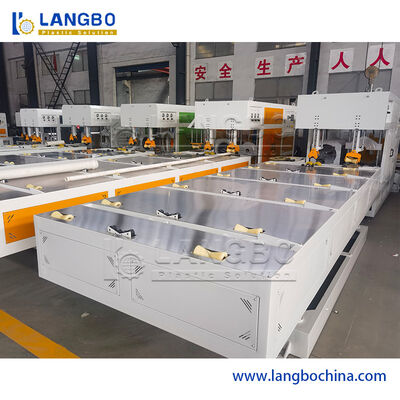 เครื่องเจาะท่อ PVC อัตโนมัติ ลูกบ๊อกซ์ท่อพลาสติก 800กก./ชม