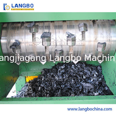 HDPE Pipe Single Shaft Shredder หัวยาง เครื่องฉีกขยะพลาสติก