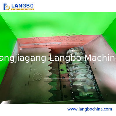 เครื่องบดพลาสติก PE/PP/PVC/สัตว์เลี้ยง