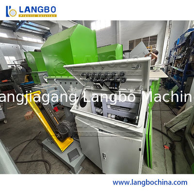 เครื่องบดพลาสติก รีไซเคิล เครื่องบดและย่อยพลาสติก สำหรับสายการรีไซเคิลพลาสติก เครื่องบดและย่อยพลาสติกสำหรับการรีไซเคิล