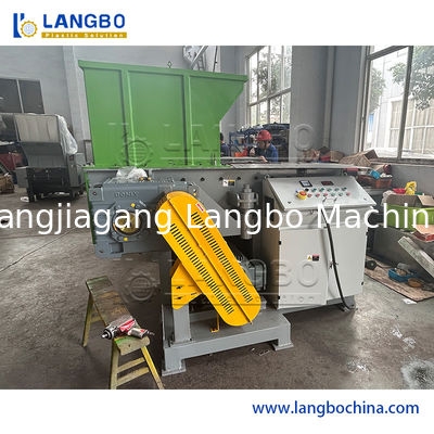 ขยะรีไซเคิล พลาสติก PP PE ฟิล์มรีไซเคิล กระป๋องสัตว์เลี้ยง Shredder Shredding เครื่องบด