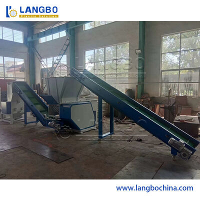 เครื่องบดรีไซเคิล PE HDPE LDPE เครื่องบดพลาสติก เครื่องบด PET PP เครื่องบดขยะพลาสติกรีไซเคิล คุณภาพสูง 1000 กก./ชม. เครื่องบดเพลาคู่