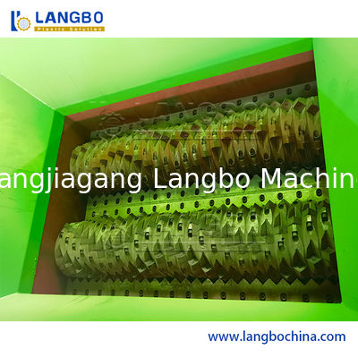 เครื่องทำลายเอกสารอุตสาหกรรมความจุสูงสำหรับรีไซเคิลกระดาษไม้พลาสติกและกระป๋องโลหะ