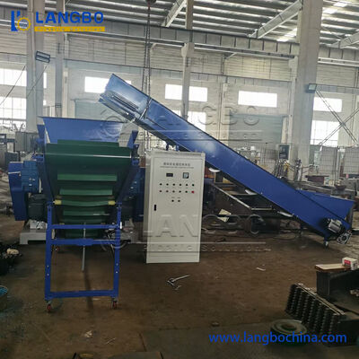 เครื่องบดรีไซเคิล PE HDPE LDPE เครื่องบดพลาสติก เครื่องบด PET PP เครื่องบดขยะพลาสติกรีไซเคิล คุณภาพสูง 1000 กก./ชม. เครื่องบดเพลาคู่