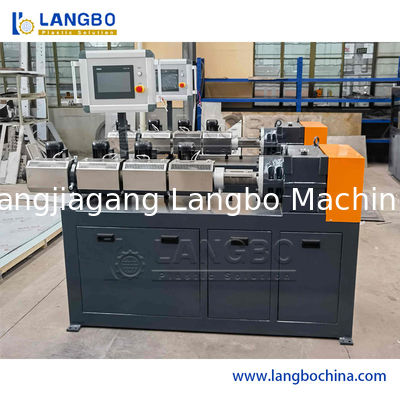 เครื่องอัดรีดสกรูเดี่ยวท่อ PE 210KW 75/38 ความจุสูง